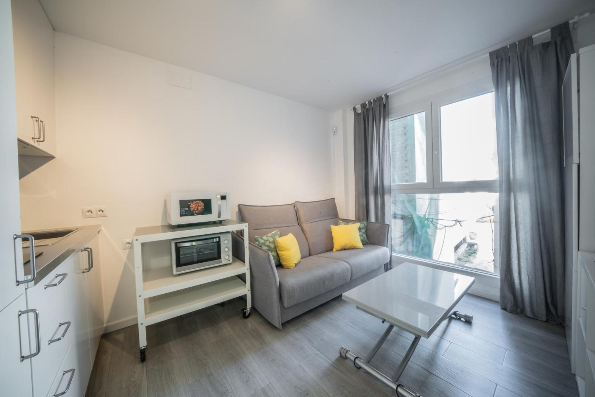 1 Room Playa Pedregalejo Malaga Ngoại thất bức ảnh